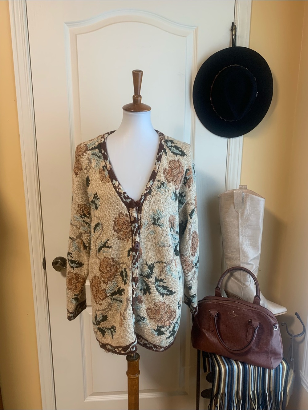 Vintage 90’s floral knit cardigan cottage core cotton ramie